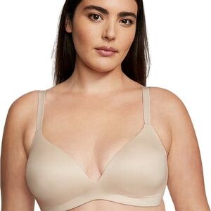 VICTORIA'S SECRET BARE
🌸Infinity Flex🌸 Lightly Lined Wireless Bra- SZ 32DDD